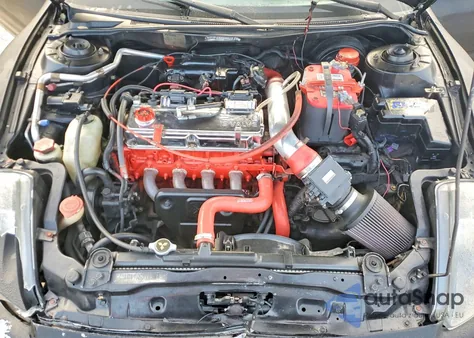 2000 Mitsubishi Eclipse Gs z USA, uszkodzony, nr VIN 4A3AC44G7YE076983